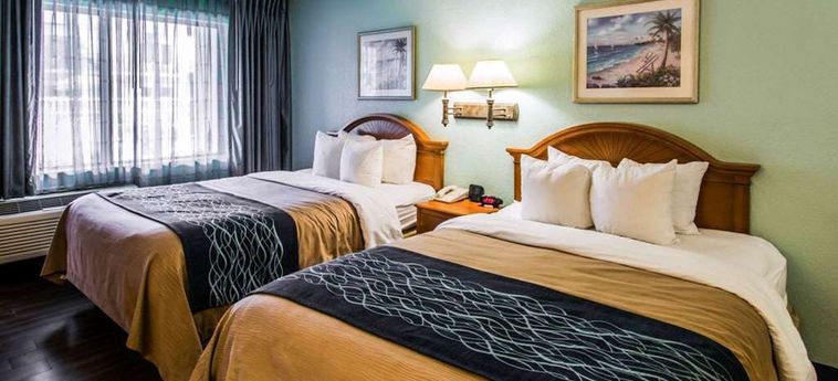 Hotel Comfort Inn & Suites Port Canaveral Area:  COCOA BEACH (FL)