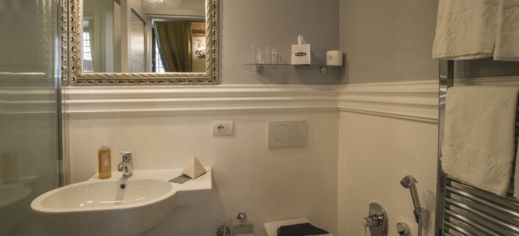 Hotel Palazzo Pacini Colle Di Val D'elsa - Siena: Foto 