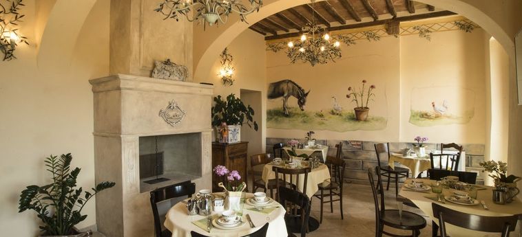 Hotel Palazzo Pacini Colle Di Val D'elsa - Siena: Foto 