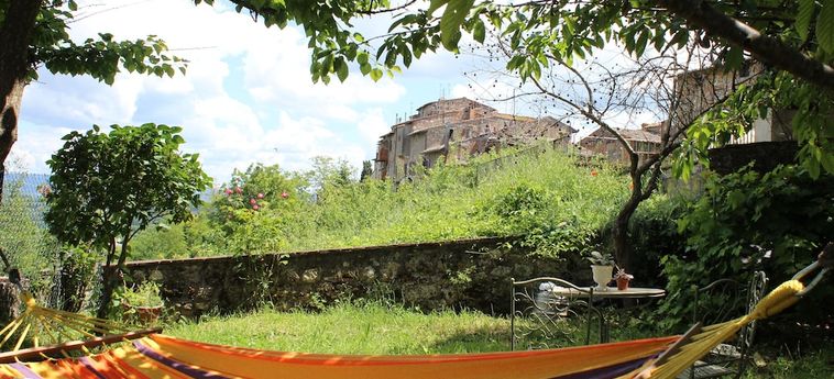 Guest House Il Giardino Colle Di Val D'elsa - Siena: Foto 