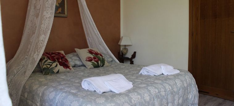Guest House Il Giardino Colle Di Val D'elsa - Siena : Photo 