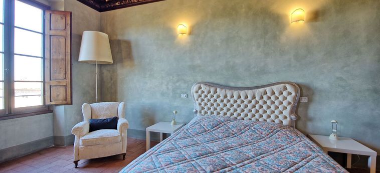 Hotel Palazzo Del Capitano Colle Di Val D'elsa - Siena: Foto 