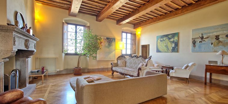 Hotel Palazzo Del Capitano Colle Di Val D'elsa - Siena: Foto 