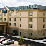 Hotel DAYS INN AND SUITES COLLINGWOOD