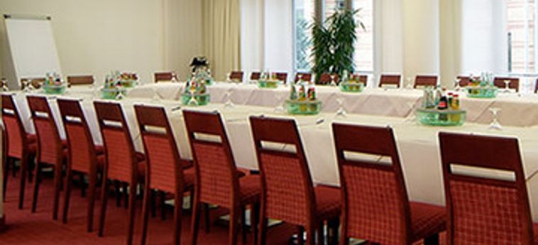 Hotel Flandrischer Hof:  COLOGNE