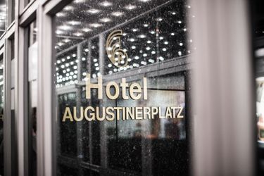 Hotel Am Augustinerplatz:  COLOGNE
