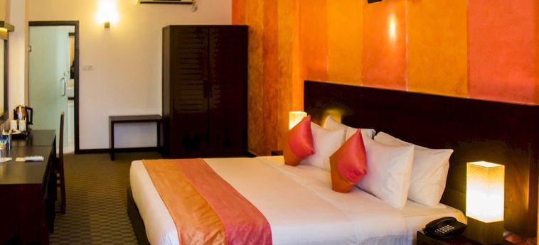 Hotel Ceylon City :  COLOMBO