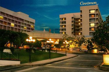 Hotel Cinnamon Grand:  COLOMBO