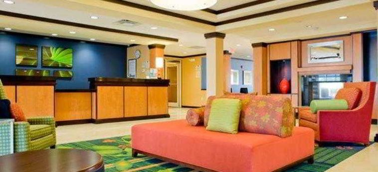 Hotel FAIRFIELD INN & SUITES COMMERCE