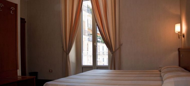 Cuneo Hotel:  CONI