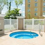 COUNTRY INN & SUITES BY RADISSON, COOKEVILLE, TN 2 Stars