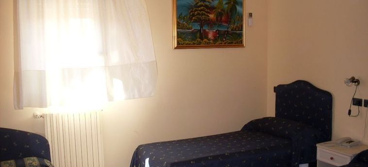Genius Hotel:  CORATO - BARI