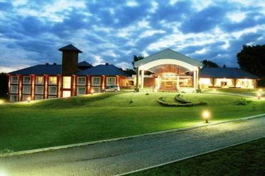 Howard Jhonson Hotel & Spa- Villa Gral Belgrano:  CORDOBA