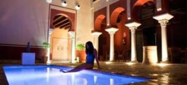 Hotel Banos Arabes De Cordoba:  CORDOUE
