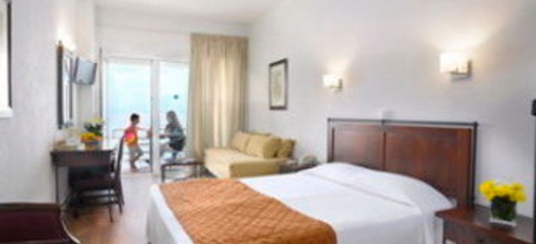 Hotel Primasol Louis Ionian Sun:  CORFOU