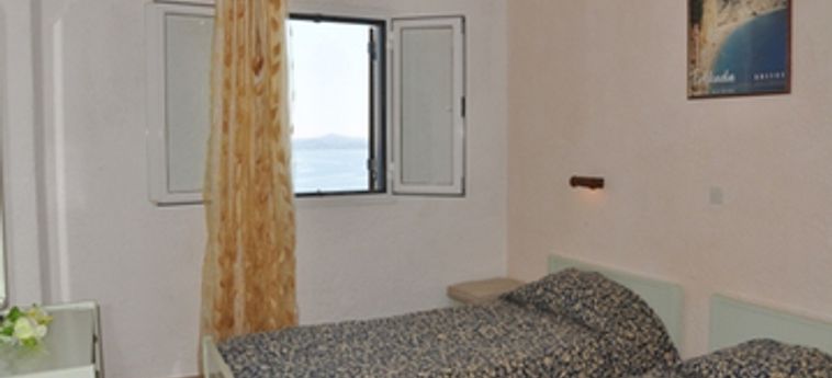 Hotel Apts Yannis Servos Barbati :  CORFÙ