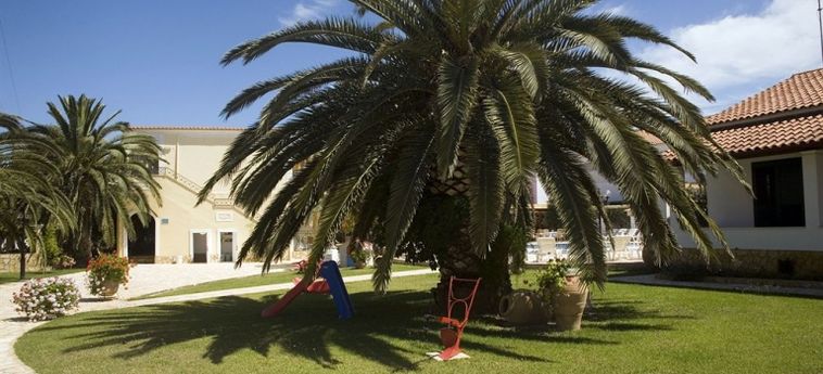 Konstantina Apartments:  CORFÙ