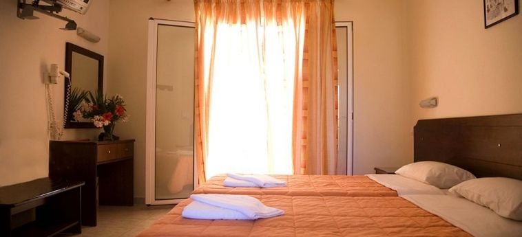Konstantina Apartments:  CORFÙ
