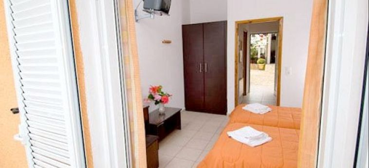 Konstantina Apartments:  CORFÙ