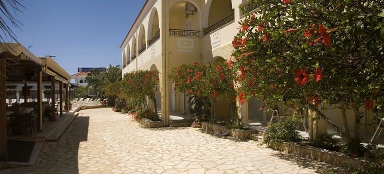 Konstantina Apartments:  CORFÙ