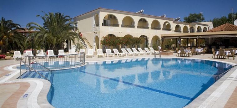 Konstantina Apartments:  CORFÙ