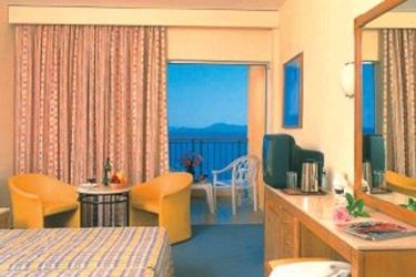 Hotel Atlantica Nissaki Beach:  CORFU
