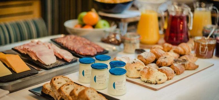 Hotel Isaacs:  CORK