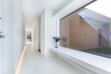 Hotel Modern 4-Bed Villa 4K Beach 30K Lisbon Corroios: Photo 