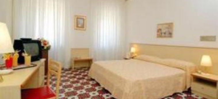 Hotel Residence San Pietro:  COSTA AMALFITANA