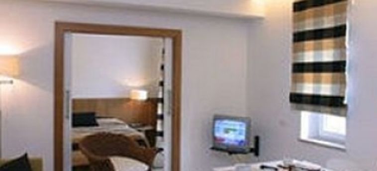 Hotel Rota Suites:  COSTA DE SORRENTO