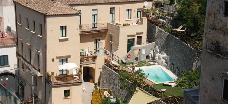 Hotel Amalfi Holiday Resort:  COSTIERA AMALFITANA