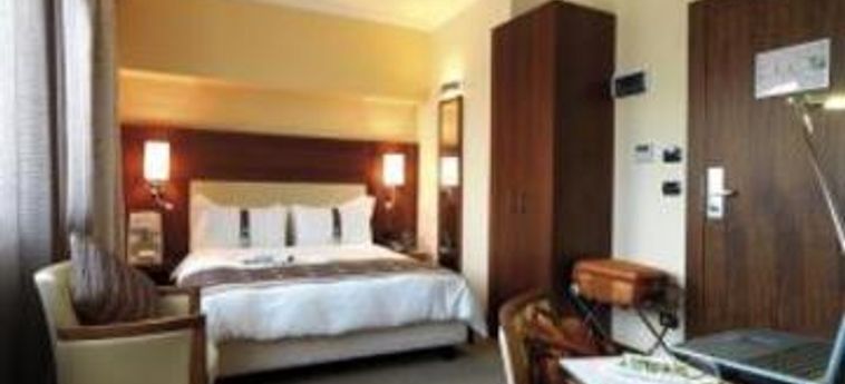 Hotel Holiday Inn Salerno-Cava De' Tirreni:  COSTIERA AMALFITANA
