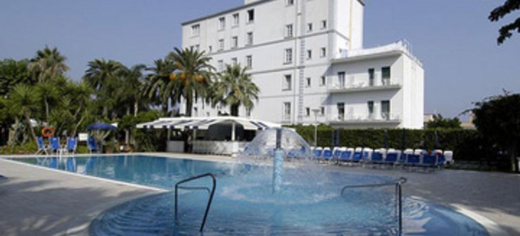 Hotel Mediterraneo:  COSTIERA SORRENTINA