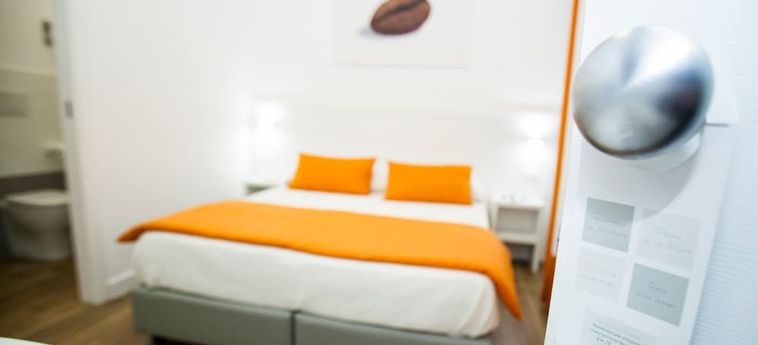 Hotel Mediterranean Rooms:  COSTIERA SORRENTINA