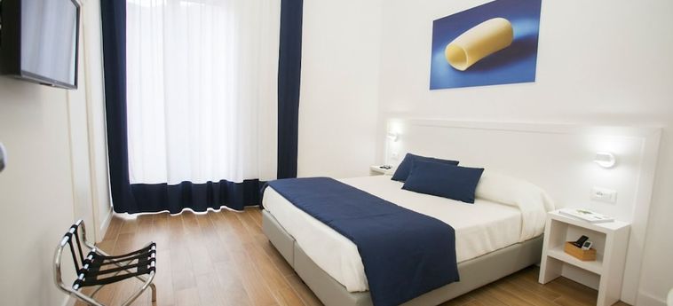 Hotel Mediterranean Rooms:  COSTIERA SORRENTINA