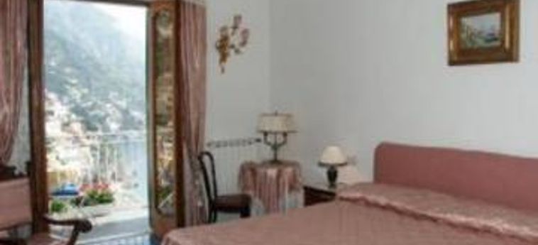 Hotel Reginella Positano:  COTE AMALFITAINE