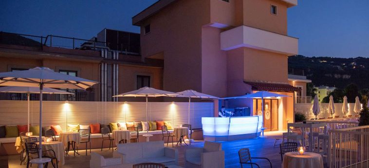 Hotel Michelangelo:  COTE DE SORRENTE