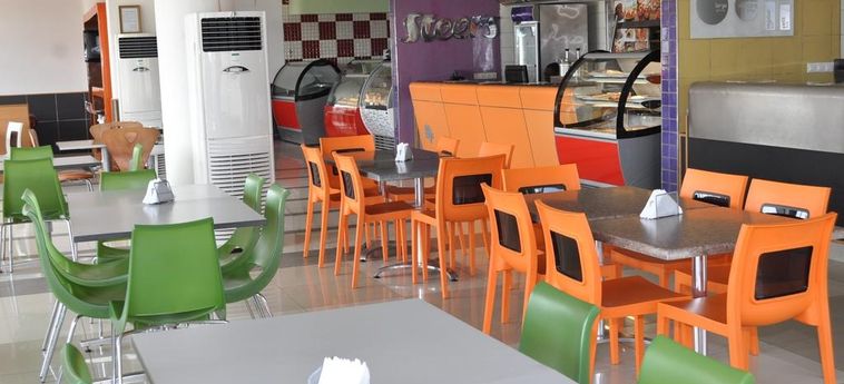 Nobila Airport Hotel Cotonou: Foto 