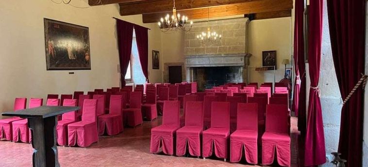 Hotel Chateau Des Ducs De Joyeuse:  COUIZA
