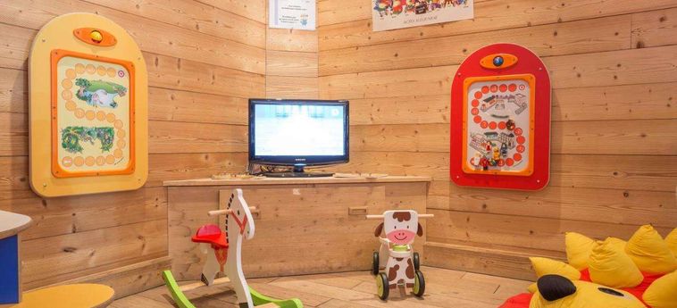 Hotel Résidence Pierre &Amp; Vacances Premium Les Chalets Du Forum Courchevel: Foto 