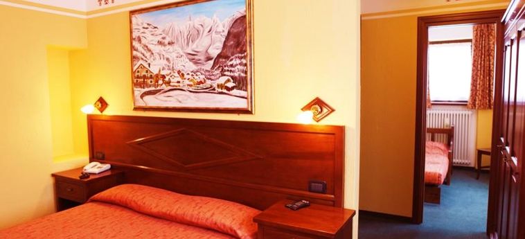 Hotel Stella Del Nord:  COURMAYEUR - AOSTA