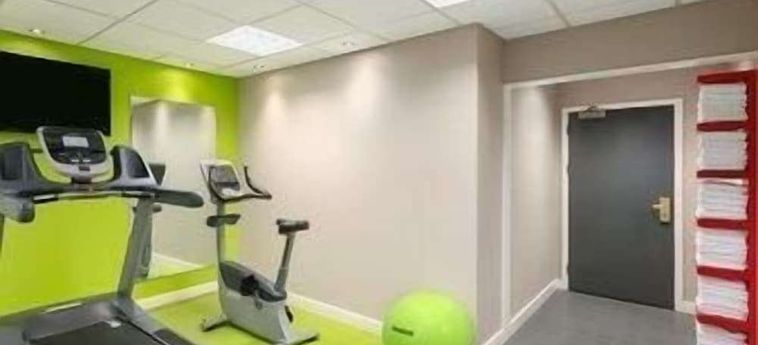 Ramada Hotel &Amp; Suites By Wyndham Coventry Coventry: Foto 