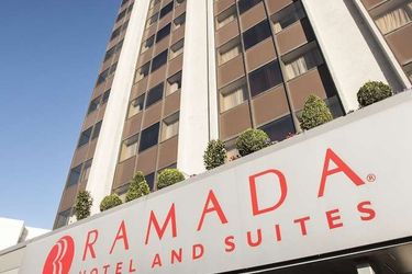 Ramada Hotel &Amp; Suites By Wyndham Coventry Coventry: Photo 