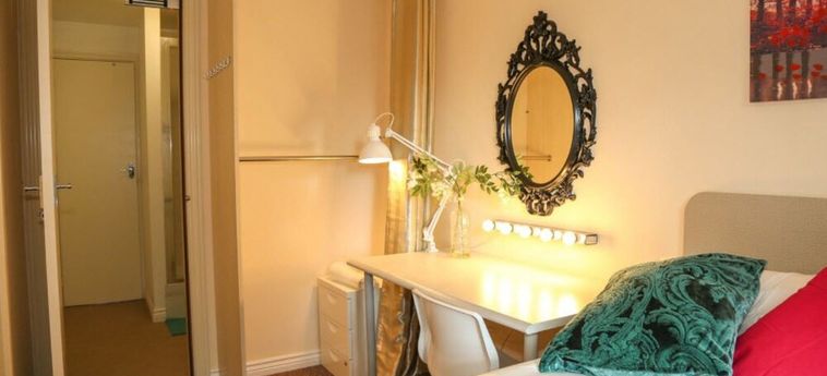 Warwick Home Lisca House Coventry: Photo 