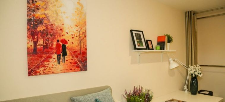 Warwick Home Lisca House Coventry: Photo 