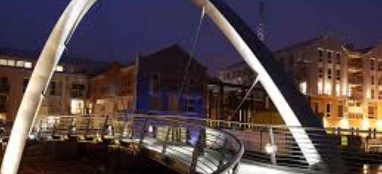 Hotel Ecohome On The Canal Coventry: Photo 
