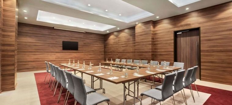 Hotel Ramada Plaza By Wyndham Craiova Craiova : Photo 