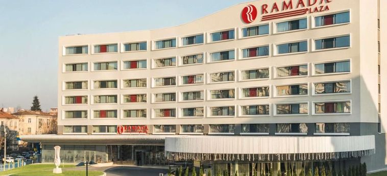 Hotel Ramada Plaza By Wyndham Craiova Craiova: Foto 