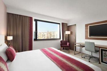 Hotel Ramada Plaza By Wyndham Craiova Craiova: Photo 