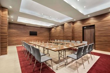 Hotel Ramada Plaza By Wyndham Craiova Craiova: Photo 